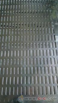 圓孔網(wǎng)廠家直銷(xiāo) 高品質(zhì)金屬板網(wǎng)的選擇與優(yōu)勢(shì)